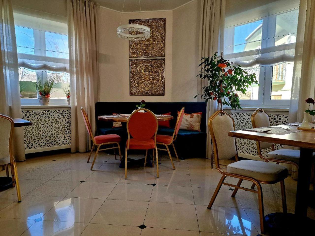 Hermes Resort Hotel With Medical Treatment Truskavets Exterior foto